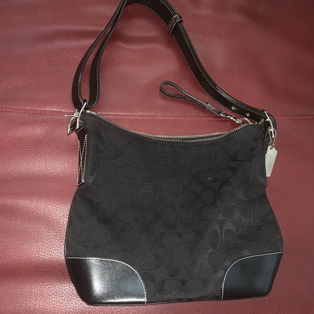 Coach Signature Canvas Black Purse